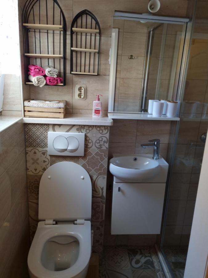 Delmar Apartment Komiza Bagian luar foto