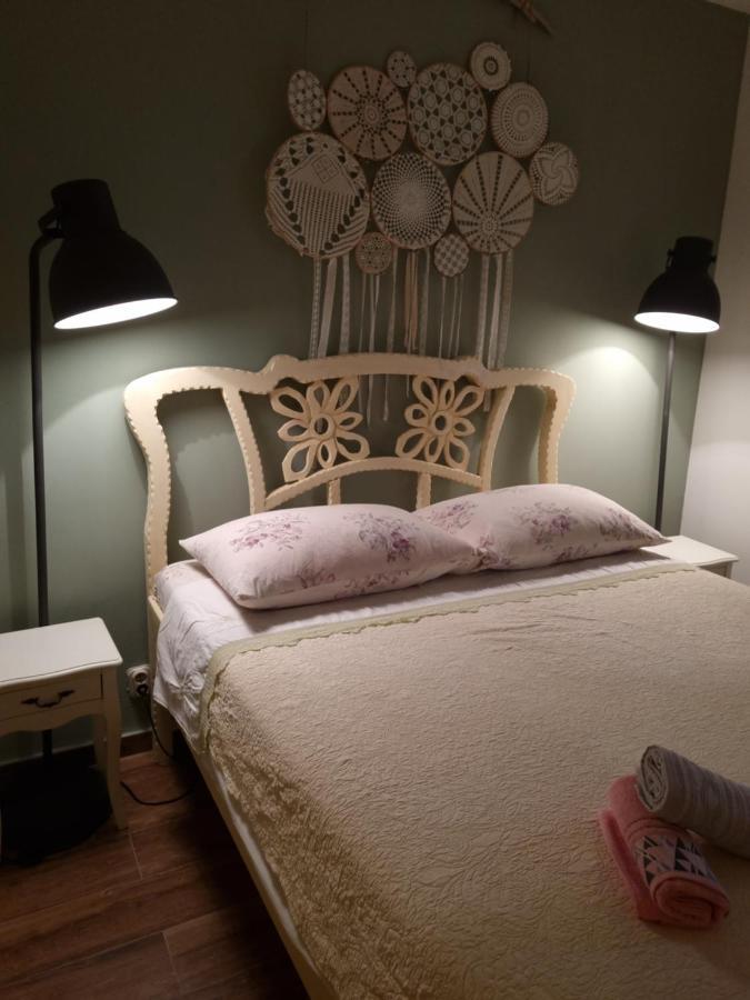 Delmar Apartment Komiza Bagian luar foto